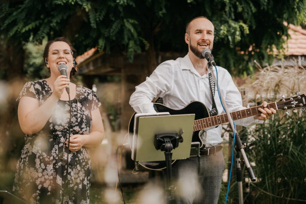 jonas-sandra-fuchss_make-worship-music
