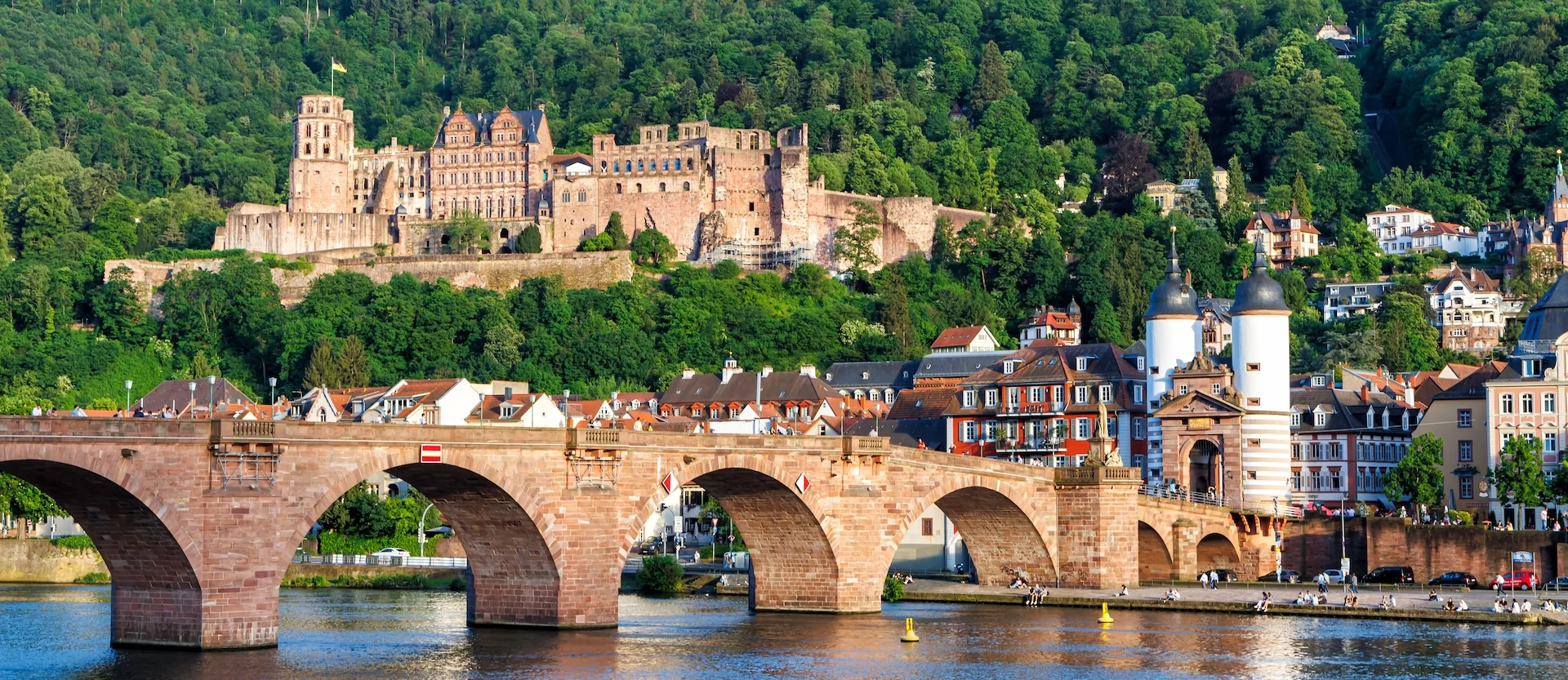 heidelberg-with-castle-neckar-river-old-bridge-heidelberg-germany